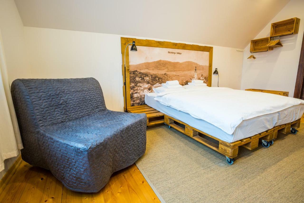 Antosikov Majer Guest House บันสกา ชีอาว์นีซา ภายนอก รูปภาพ