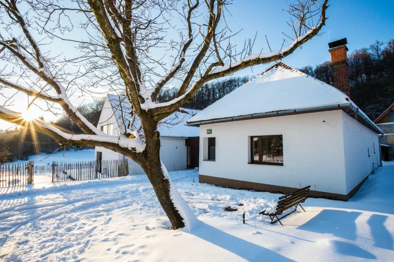 Antosikov Majer Guest House บันสกา ชีอาว์นีซา ภายนอก รูปภาพ