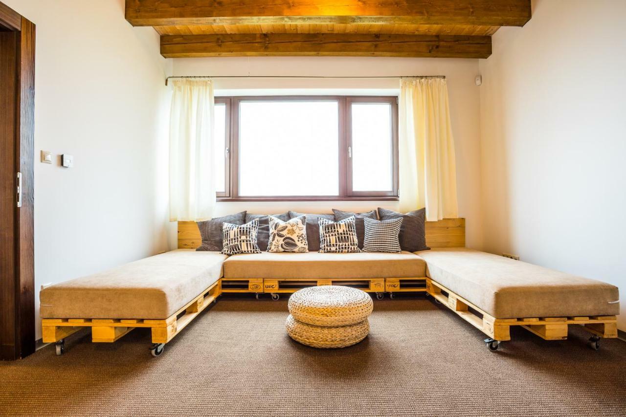 Antosikov Majer Guest House บันสกา ชีอาว์นีซา ภายนอก รูปภาพ